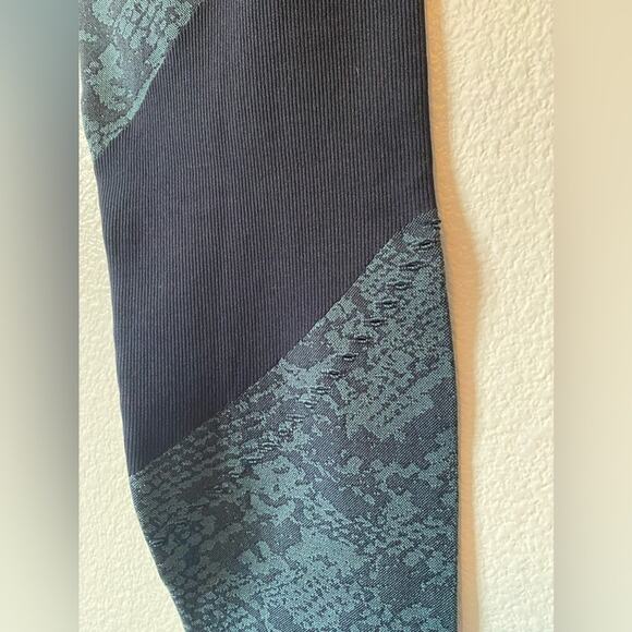 Joy Lab Teal Nights Yoga Pilates Seamless 7/8 Length High Rise Legging Large NWT - Picture 6 of 12